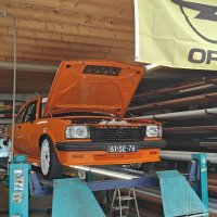 Oranje Opel Ascona B 2.5CIH met 212PK